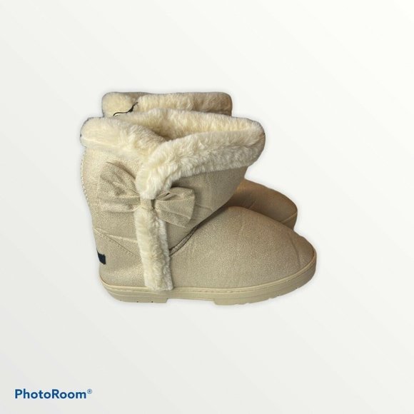 Kensie Girl Other - Kenzie Girl Youth Sz 3 Gold Boots Bow Detail NWT